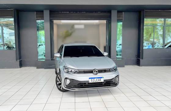 VOLKSWAGEN VIRTUS 1.0 200 TSI HIGHLINE AUTOMÁTICO